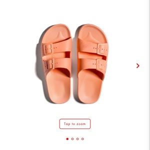 Freedom Moses Slides in Tropicool- size 7/8. NWT